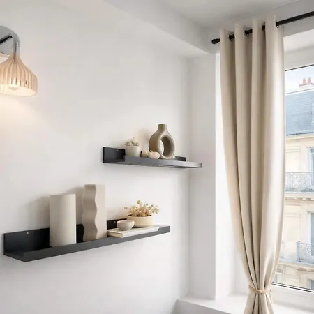 Champs Elysees - Prestige With Lift For 5 * Parigi
